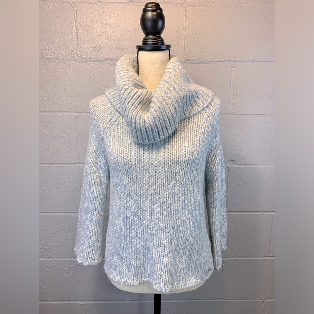 Michael Kors Cowl/Turtle Neck Blue & White Sweater Women's‎ Size Medium
